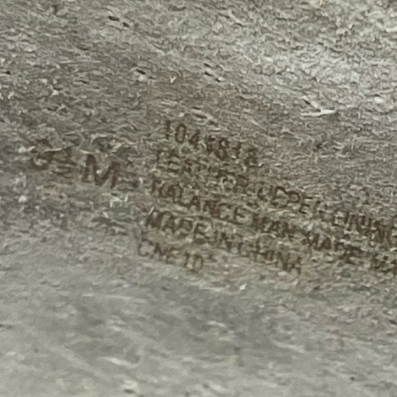 Sofft Women's Sz 9.5M Purple Patent Leather Peep Toe Heels Black Bows, Preowned - Picture 11 of 14